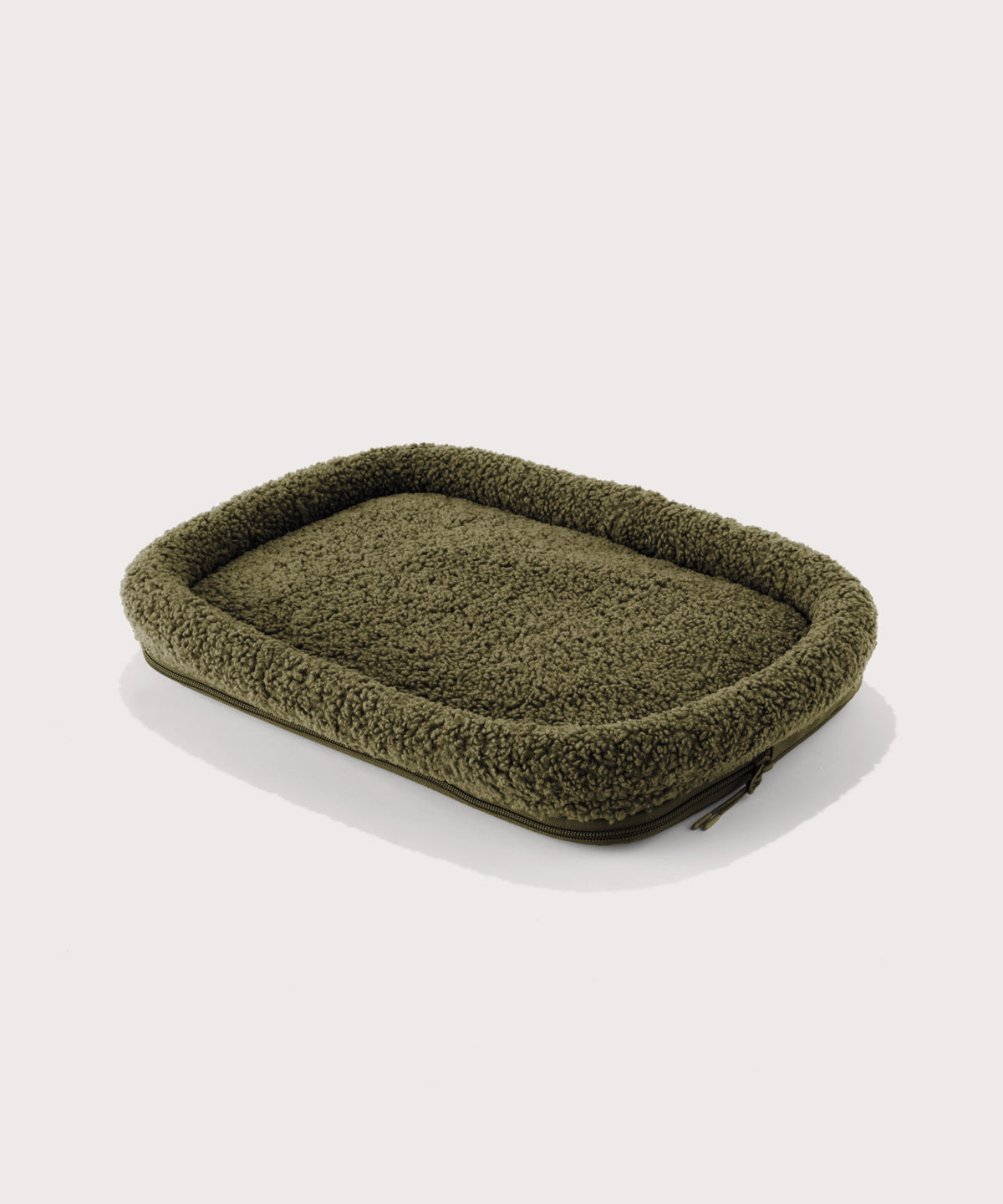 Kyoto Pet Carrier in Dark Moss. Small - Image 6