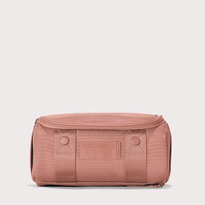 Seoul Dopp Kit in Warm Dust. Small